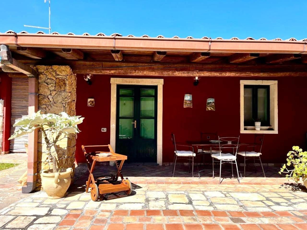 Case Di Loco Castro Agnone Bagni Exteriér fotografie