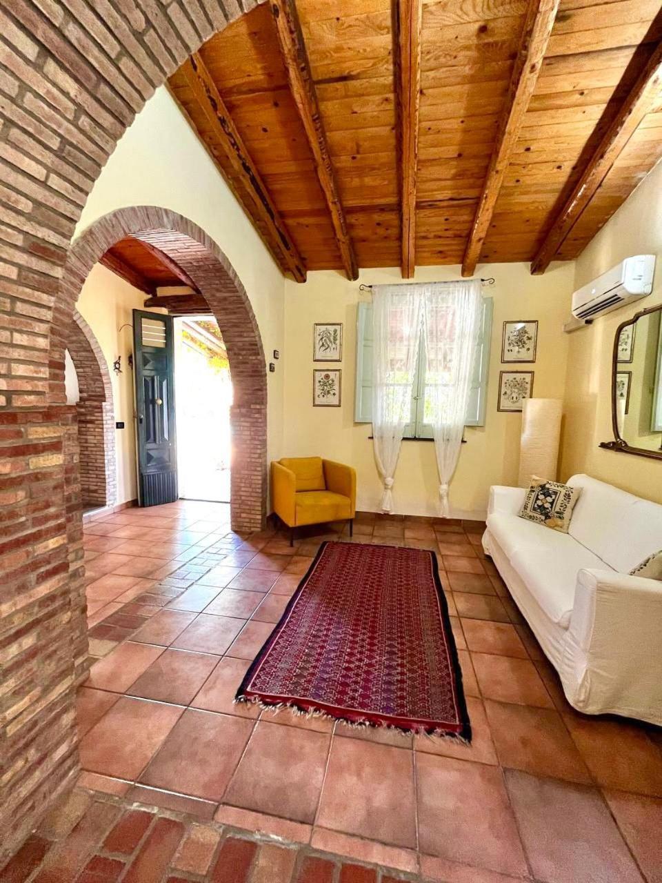 Case Di Loco Castro Agnone Bagni Exteriér fotografie